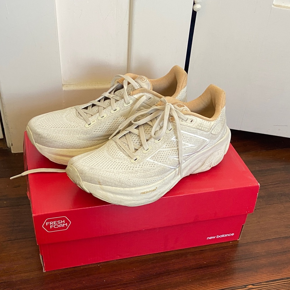 New Balance Cream 1080 Running Shoes Womens Size 8